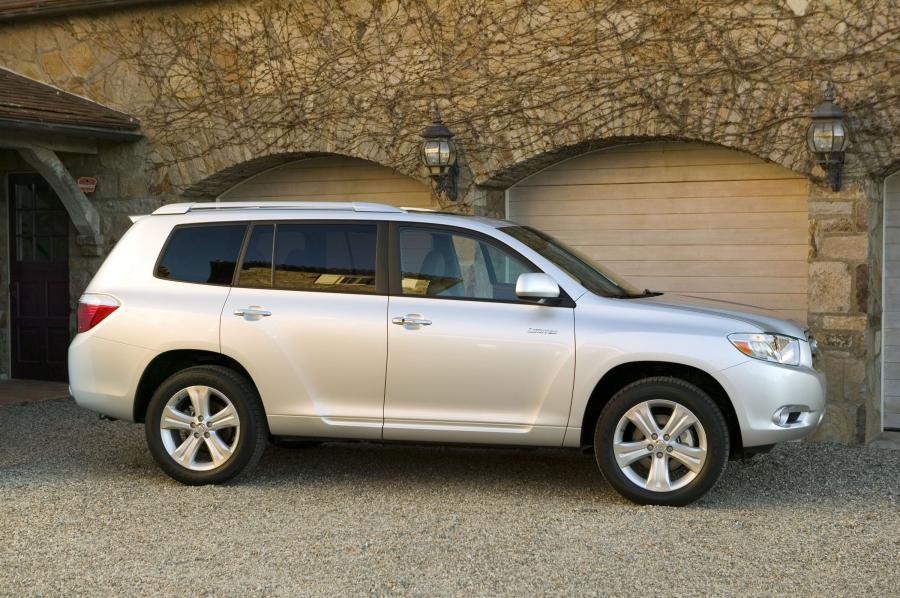  Toyota Highlander 2008 года  (фото 29 из 34)